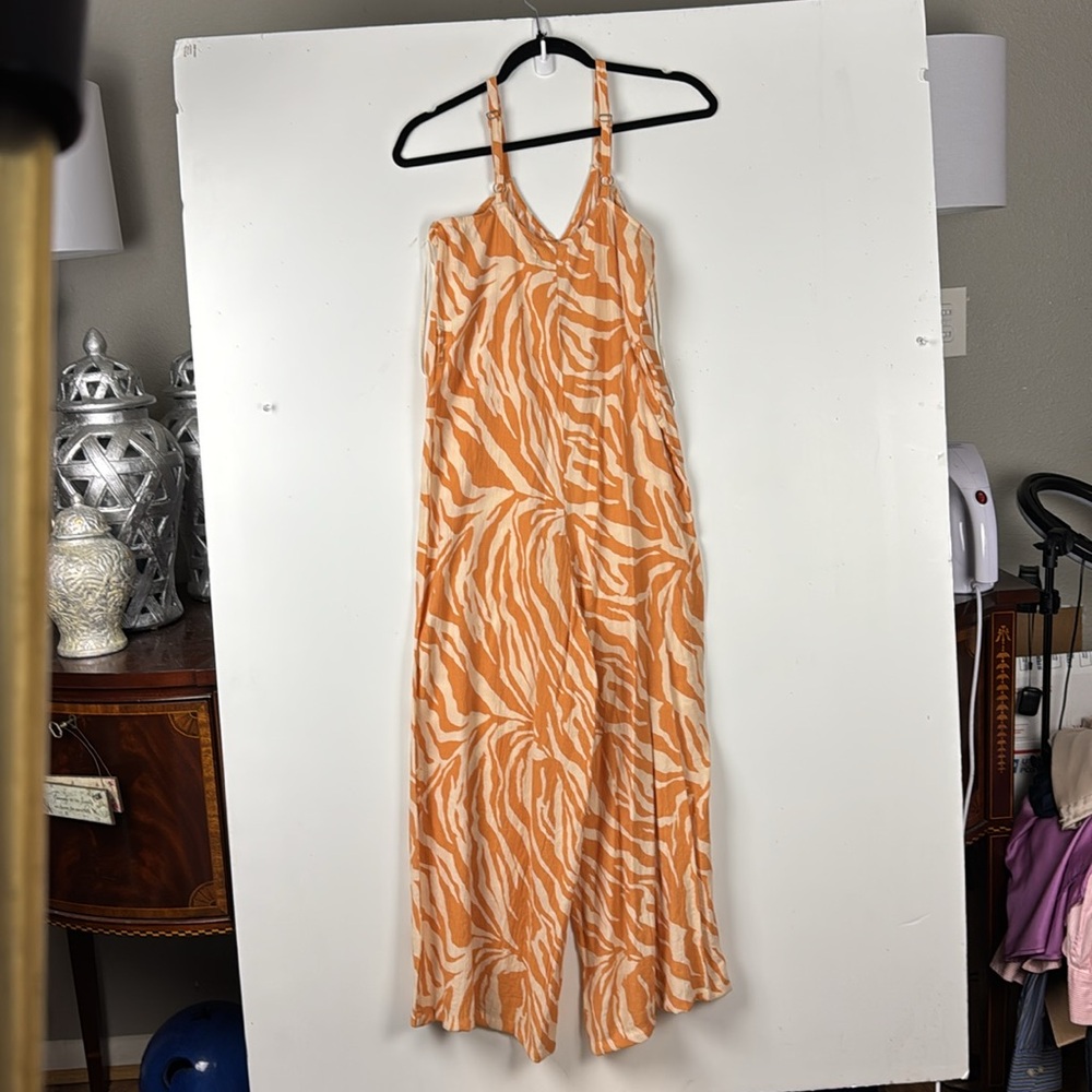 Jessica Simpson Sz S Tropical print wide leg jumpsuit Spaghetti straps NWOT - Picture 5 of 8